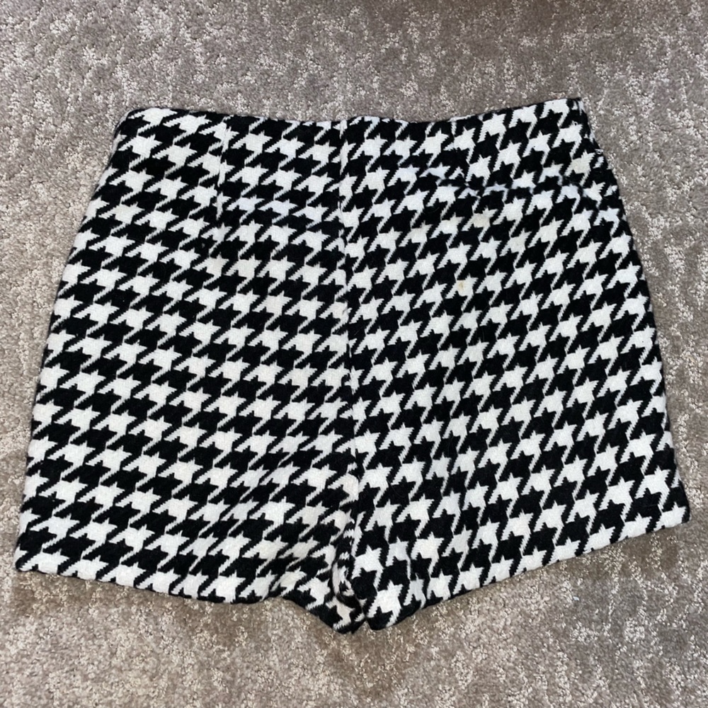 Houndstooth shorts